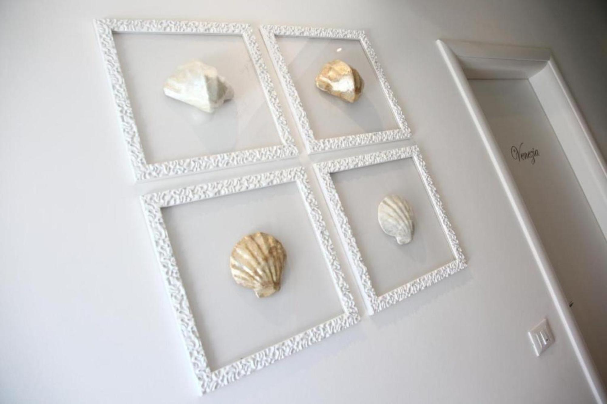 Bed And Breakfast Bagno Venezia Marina Di Carrara Bagian luar foto