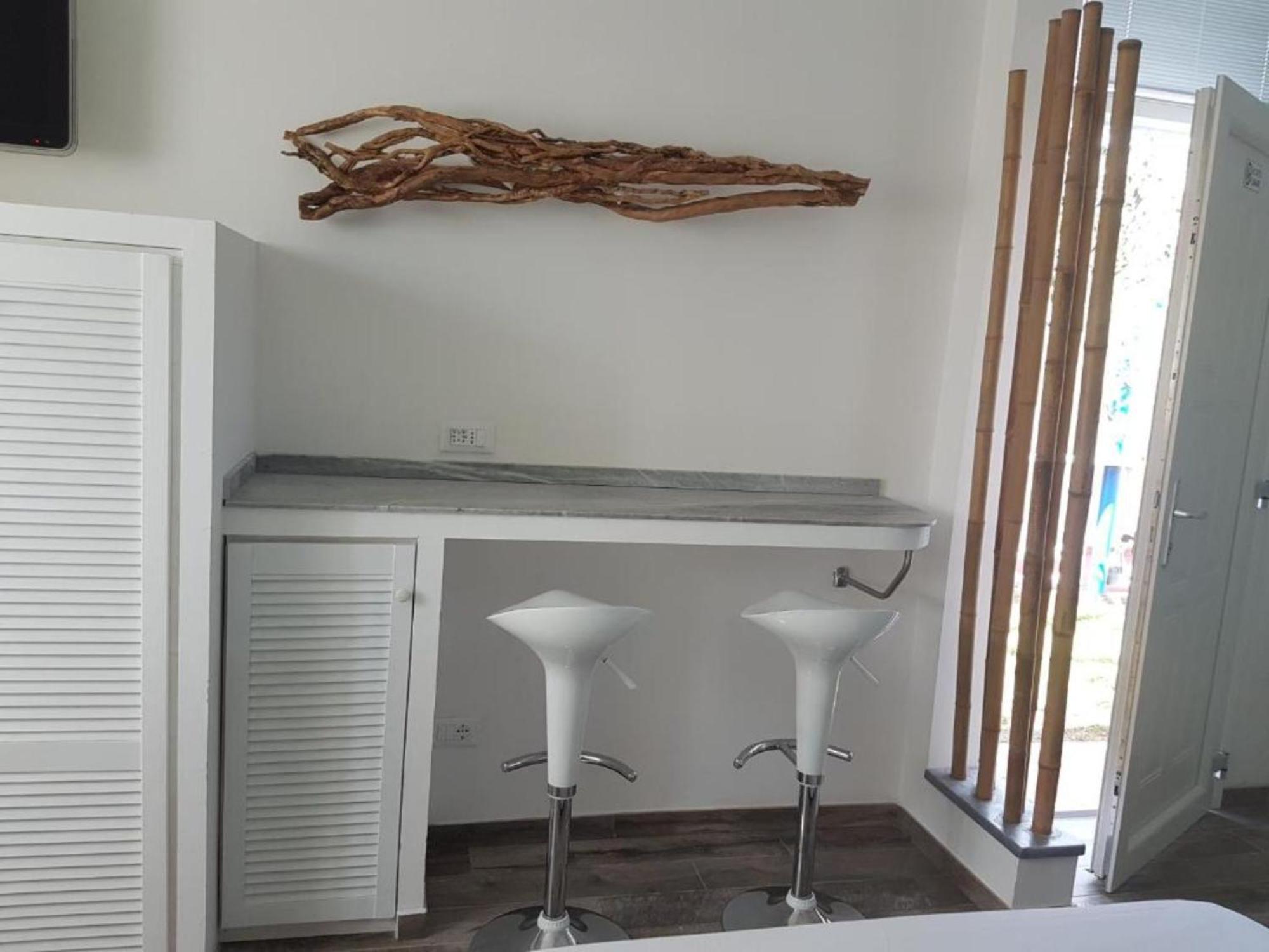 Bed And Breakfast Bagno Venezia Marina Di Carrara Bagian luar foto
